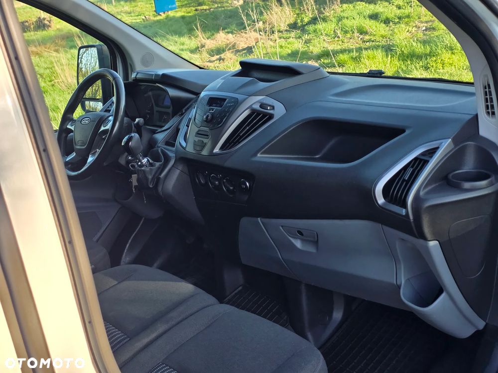 Ford Transit Custom - 22