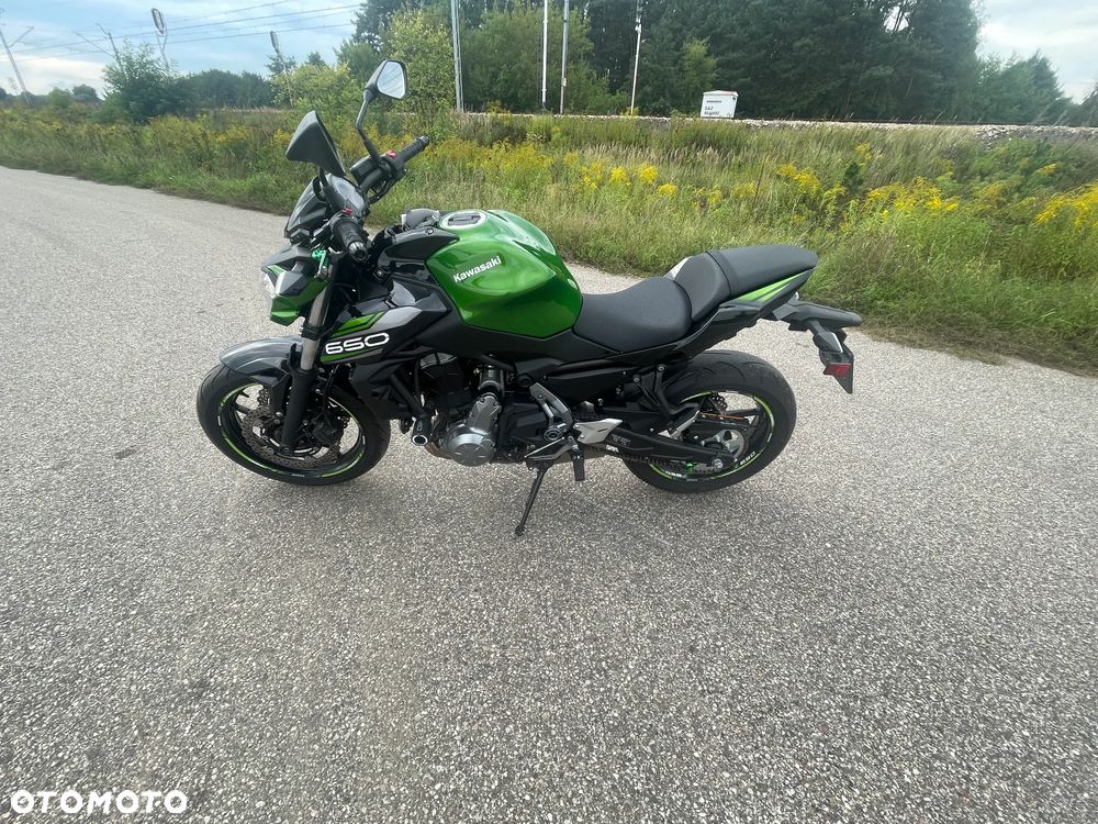 Kawasaki Z 650 - 10