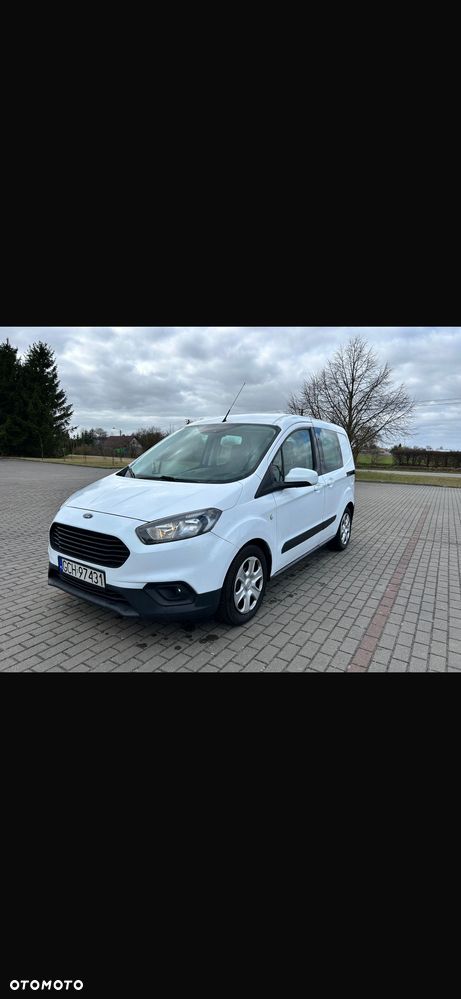 Ford Transit Courier - 1