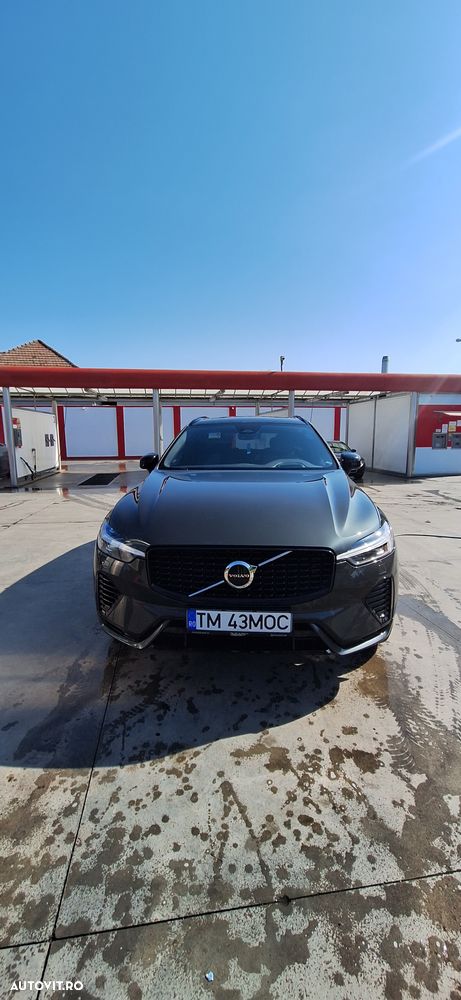Volvo XC 60 T6 AWD Recharge Geartronic RDesign Expression - 3
