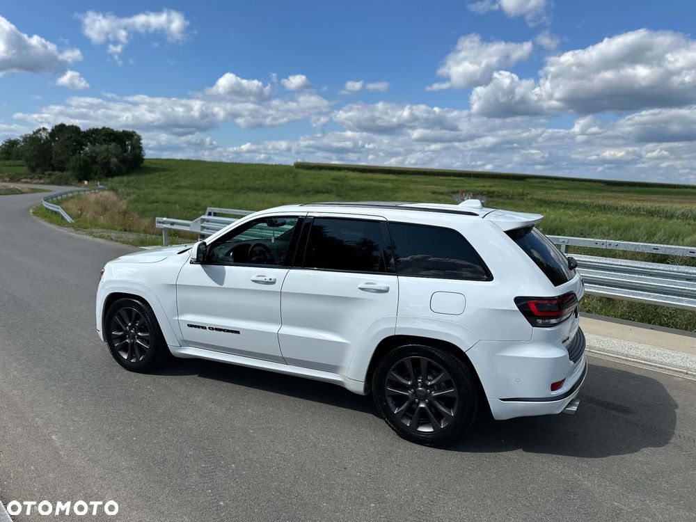 Jeep Grand Cherokee 5.7 V8 HEMI Overland Summit - 4