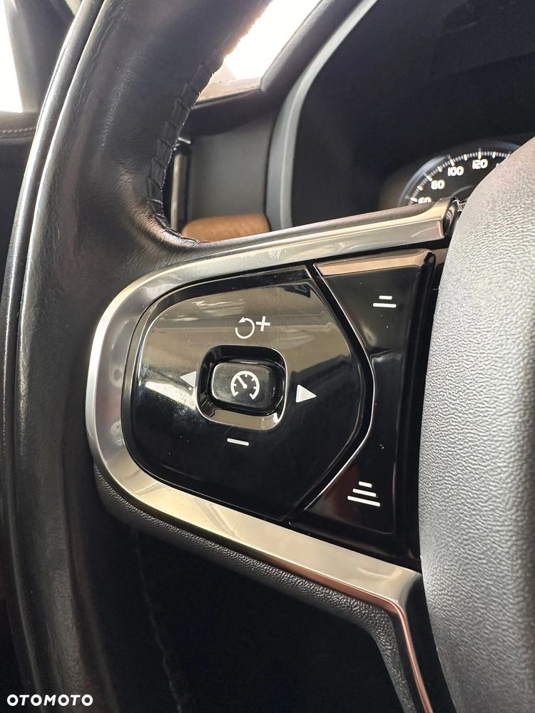 Volvo S90 D5 AWD Inscription - 28