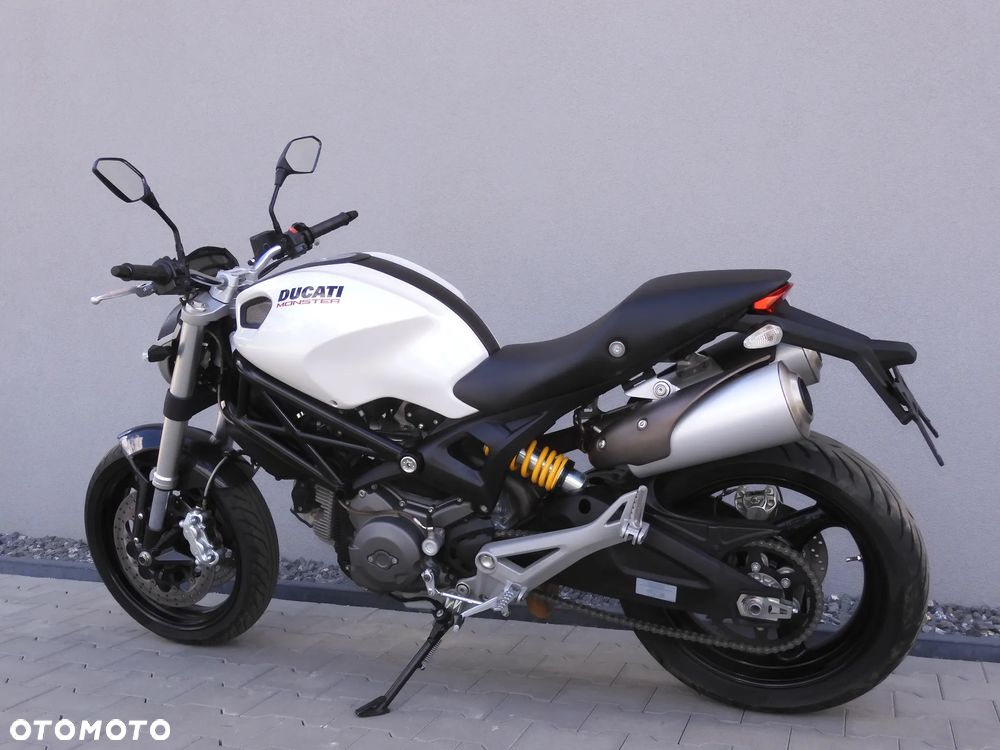 Ducati 696 - 37