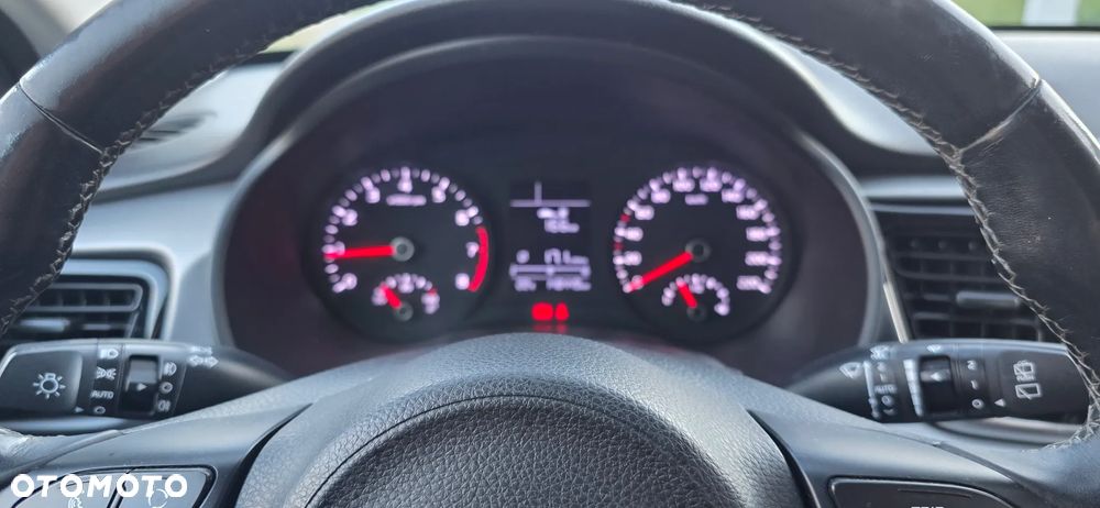 Kia Rio 1.2 Dream-Team Edition - 29
