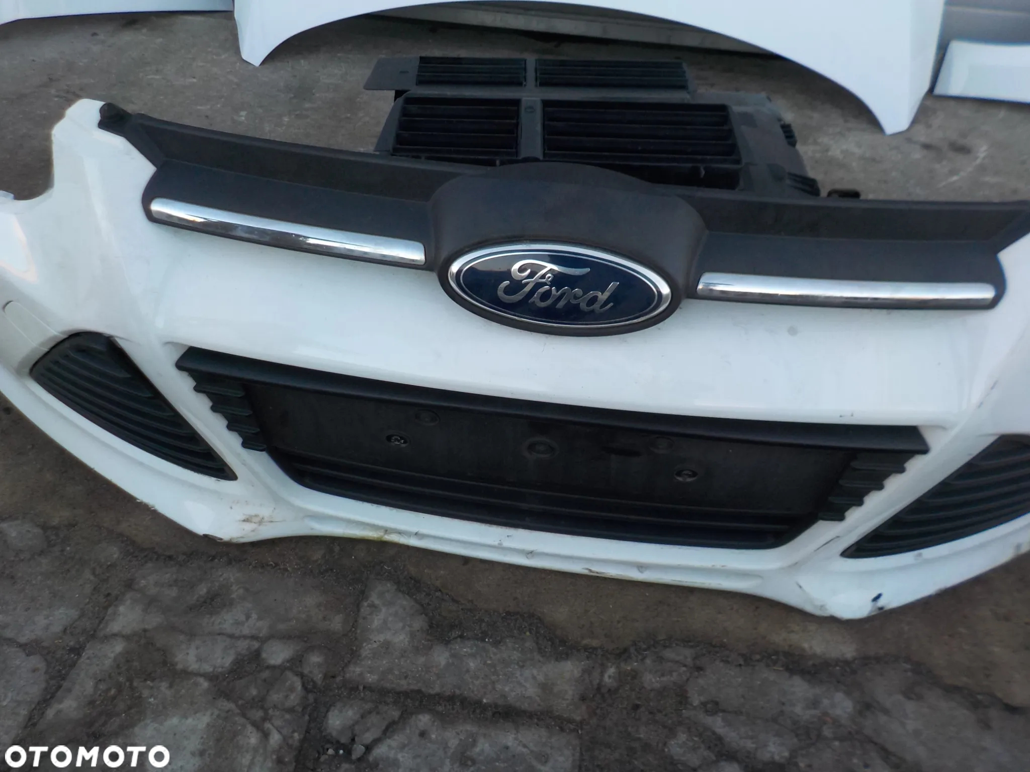 FORD FOCUS MK3 1.6 TDCI PRZÓD MASKA ZDERZAK BŁOTNIKI 5B - 6