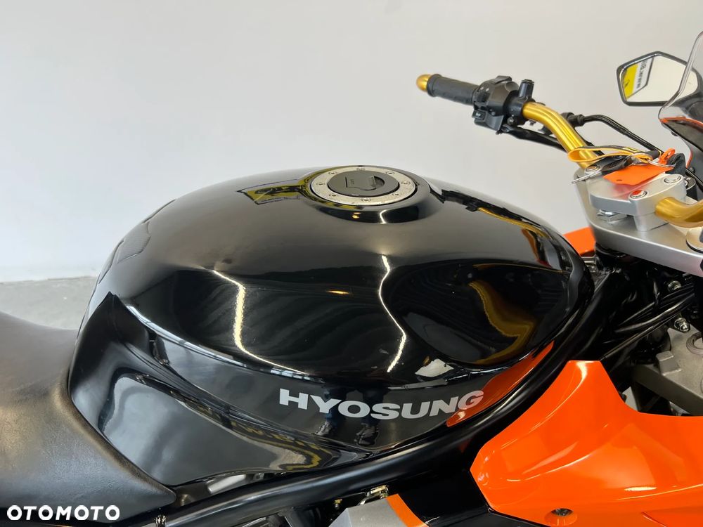 Hyosung GT Comet - 20