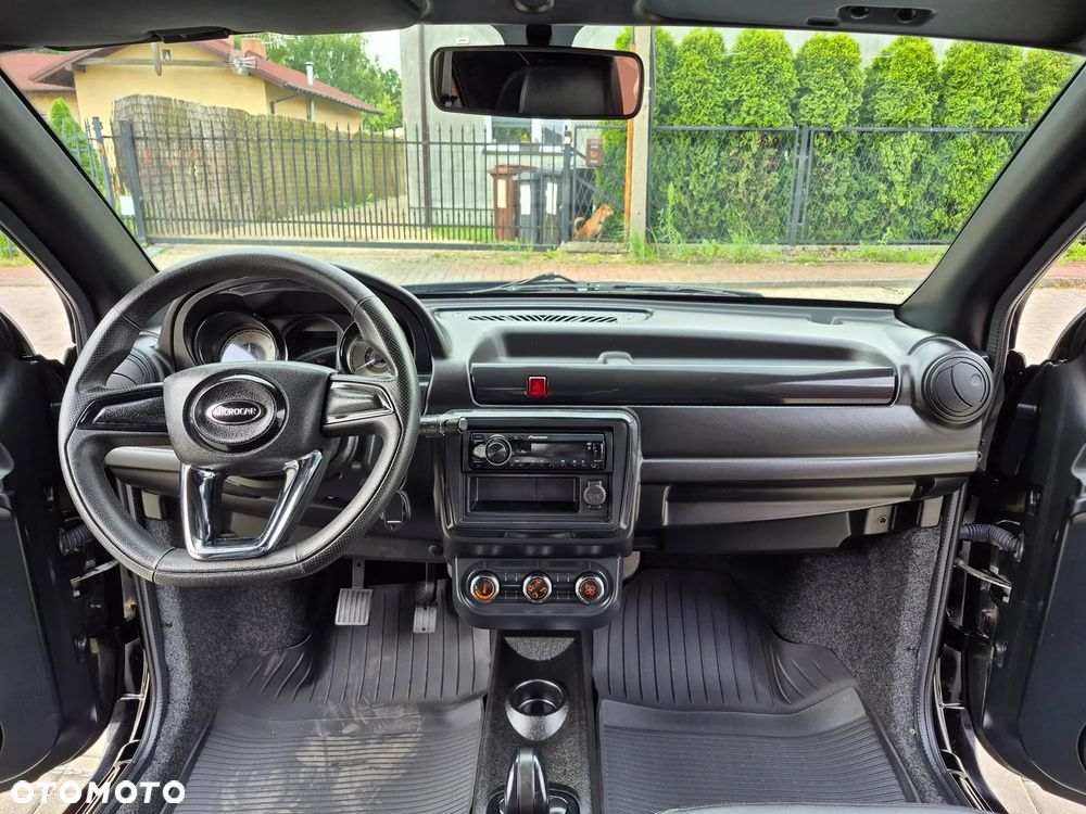 Microcar DUE - 28
