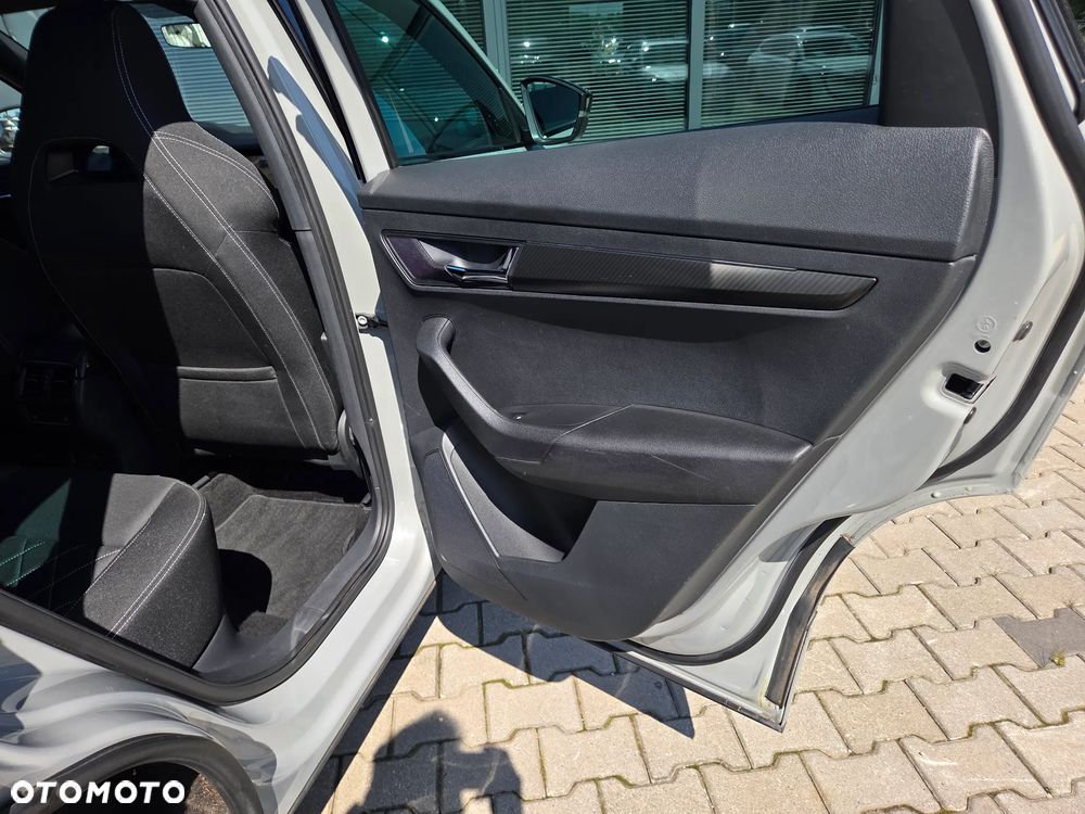 Skoda Karoq 2.0 TDI SCR 4x4 Sportline DSG - 40