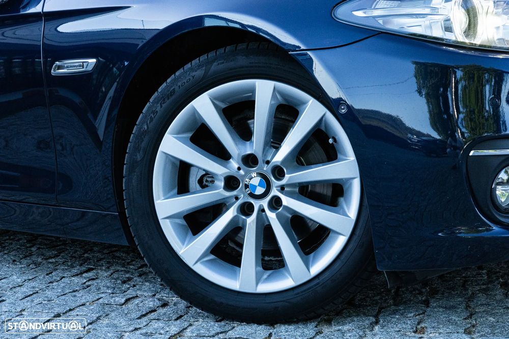 BMW 520 d Line Luxury Auto - 4