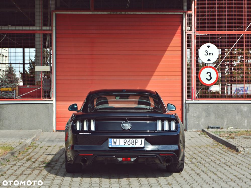 Ford Mustang 2.3 EcoBoost - 8