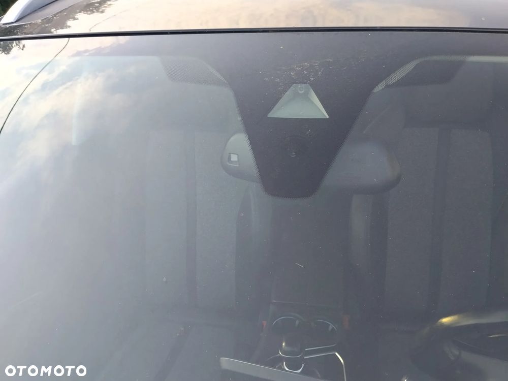 Peugeot 3008 2.0 BlueHDi Allure S&S - 22