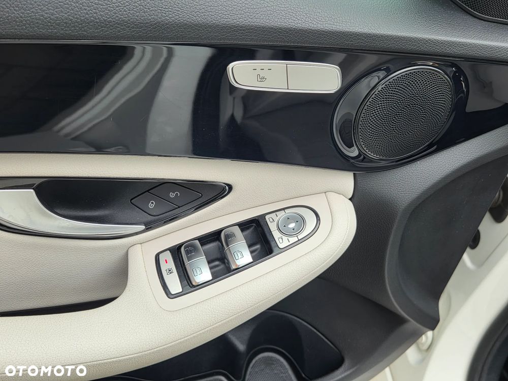 Mercedes-Benz Klasa C 200 (BlueTEC) d Exclusive - 30