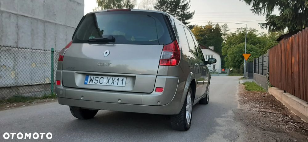 Renault Grand Scenic 1.9 dCi FAP Exception - 21