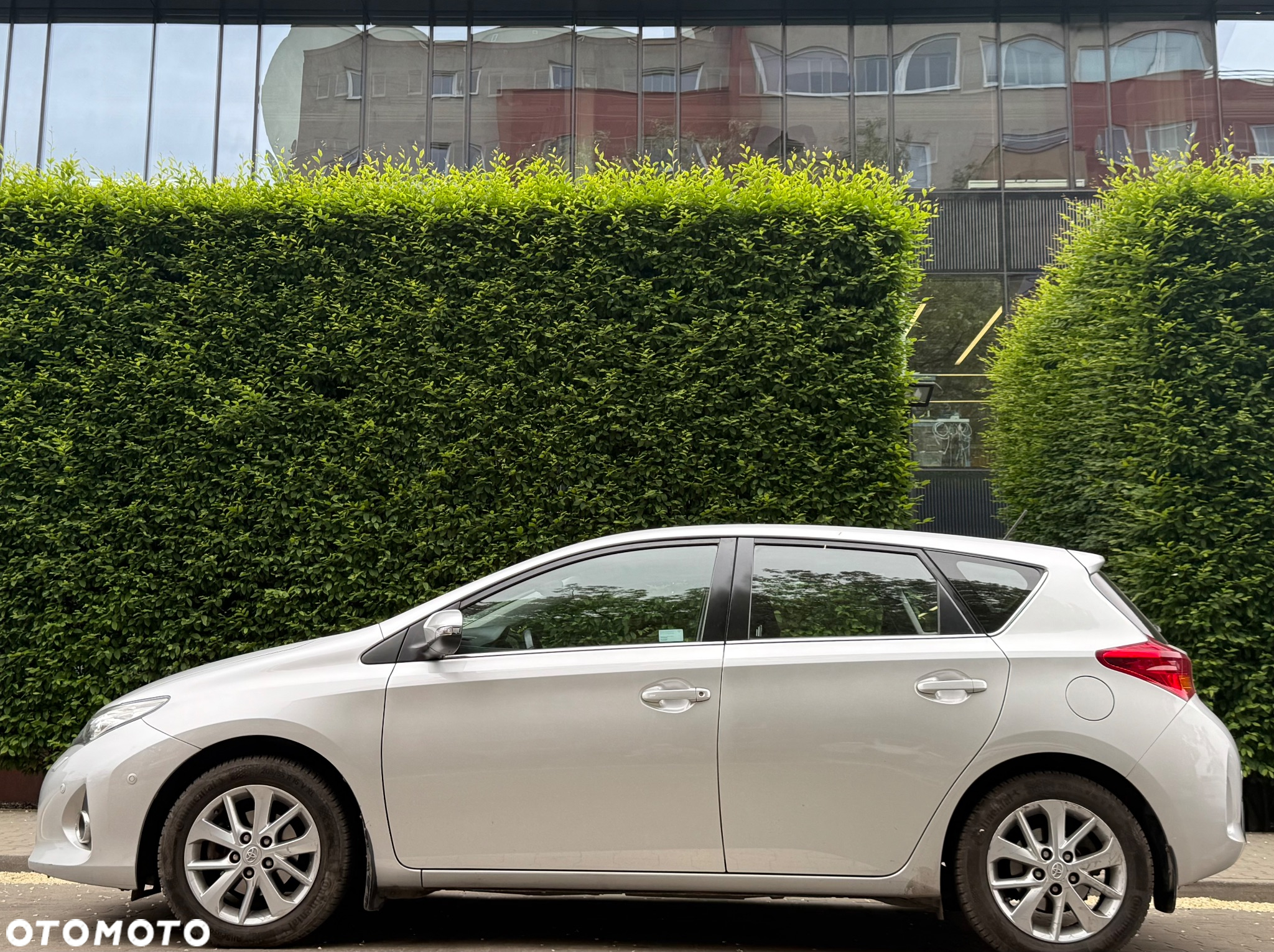 Toyota Auris 1.6 Prestige - 17