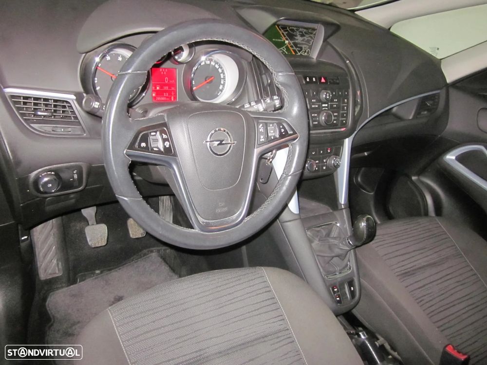 Opel Zafira 1.6 CDTi Executive - 10