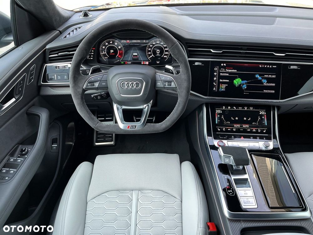Audi RS Q8 - 20