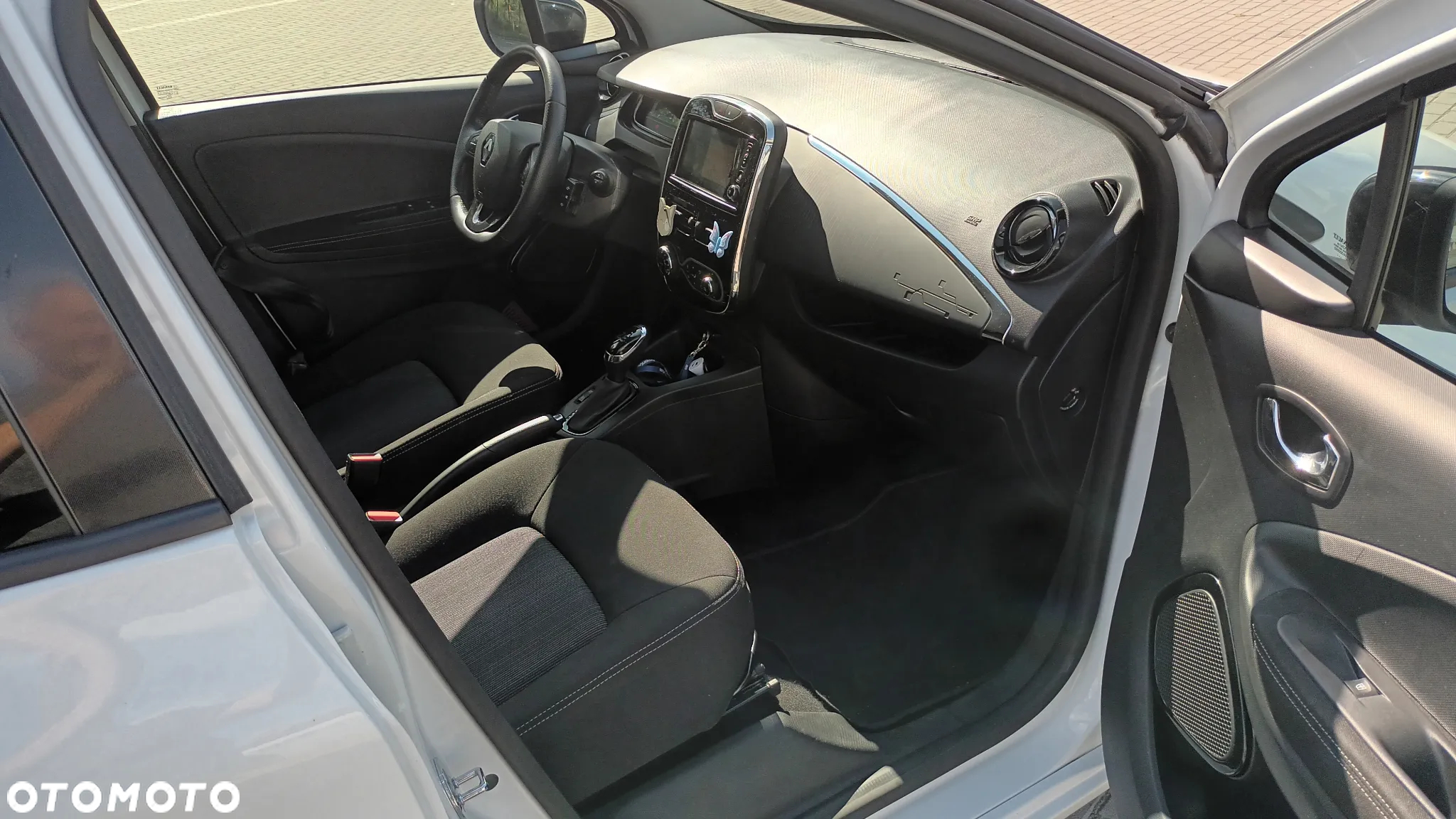 Renault Zoe Intense - 8