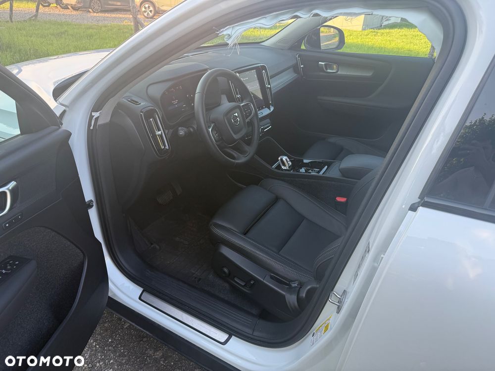 Volvo XC 40 B5 B AWD Ultimate Dark - 10