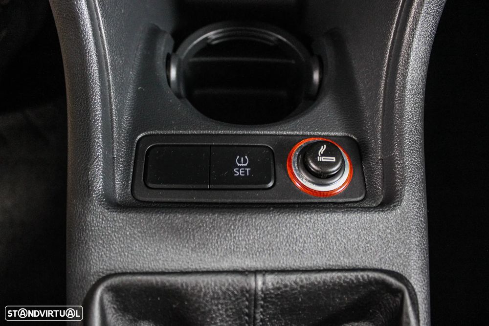 VW Cross Up! 1.0 - 34