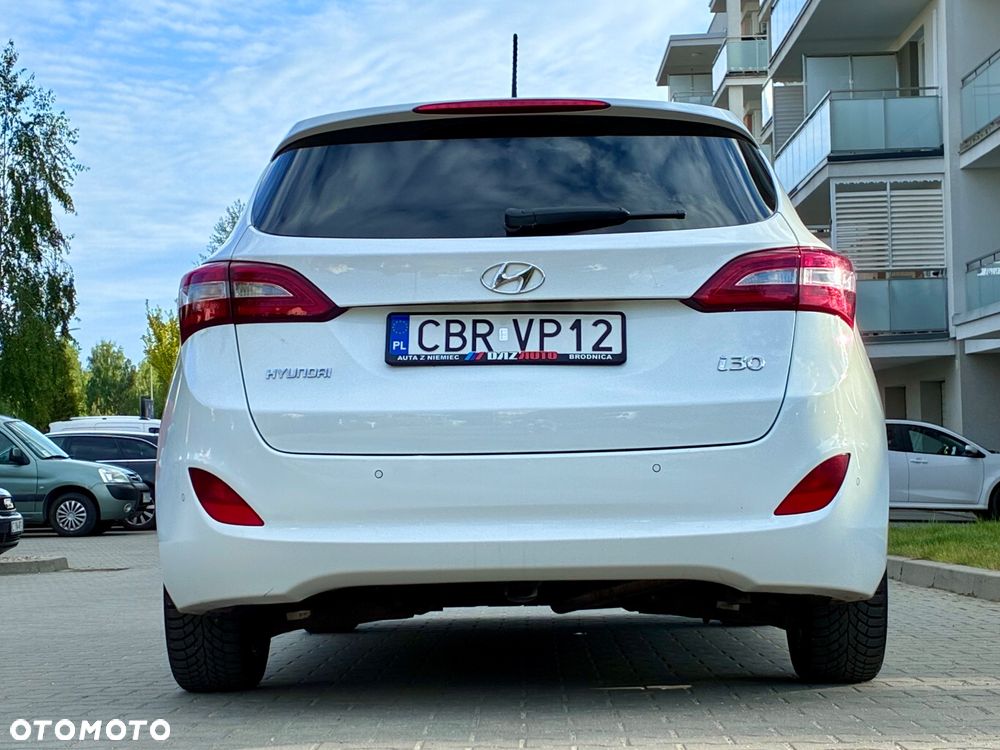 Hyundai i30 1.6 CRDi BlueDrive Go - 20