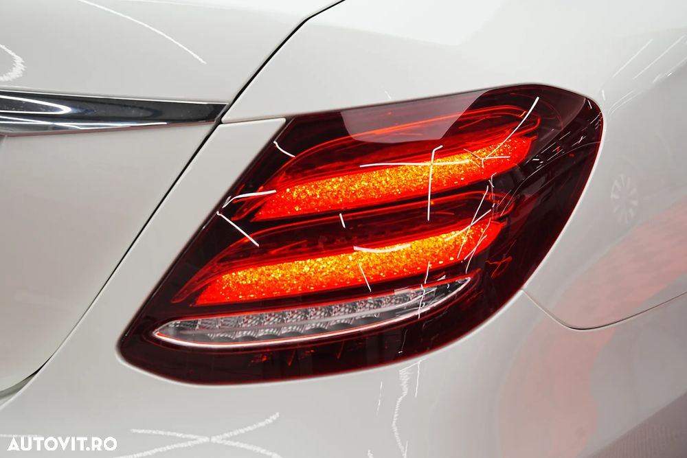 Mercedes-Benz E 200 d 9G-TRONIC - 20