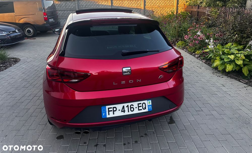 Seat Leon 1.5 eTSI FR DSG - 9