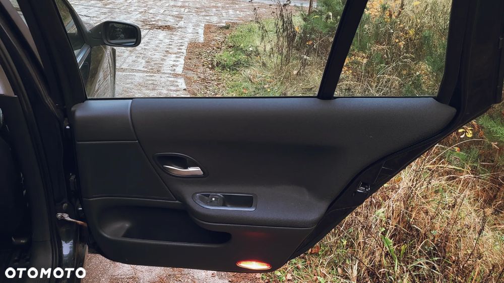 Renault Laguna Grandtour 2.0 Expression - 33