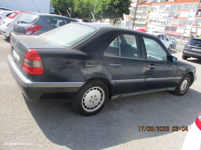 Mercedes-Benz C 220 D - 2