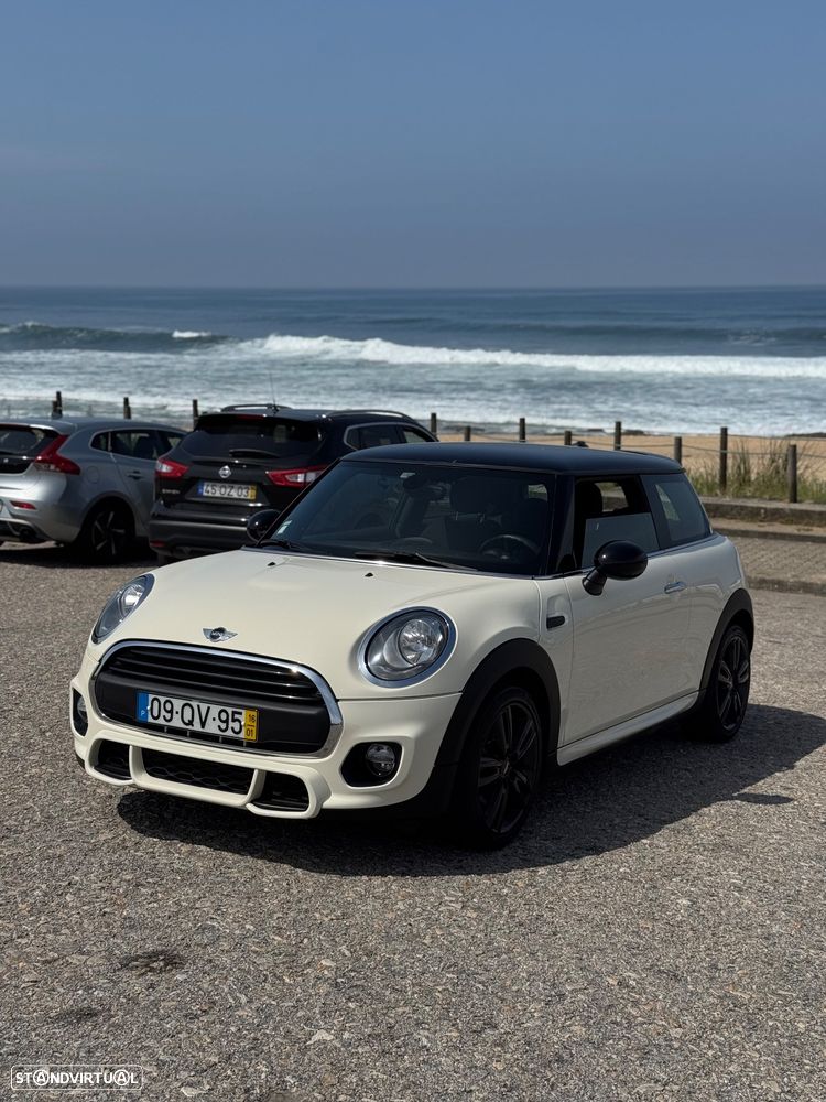 MINI 3 Portas One D - 7