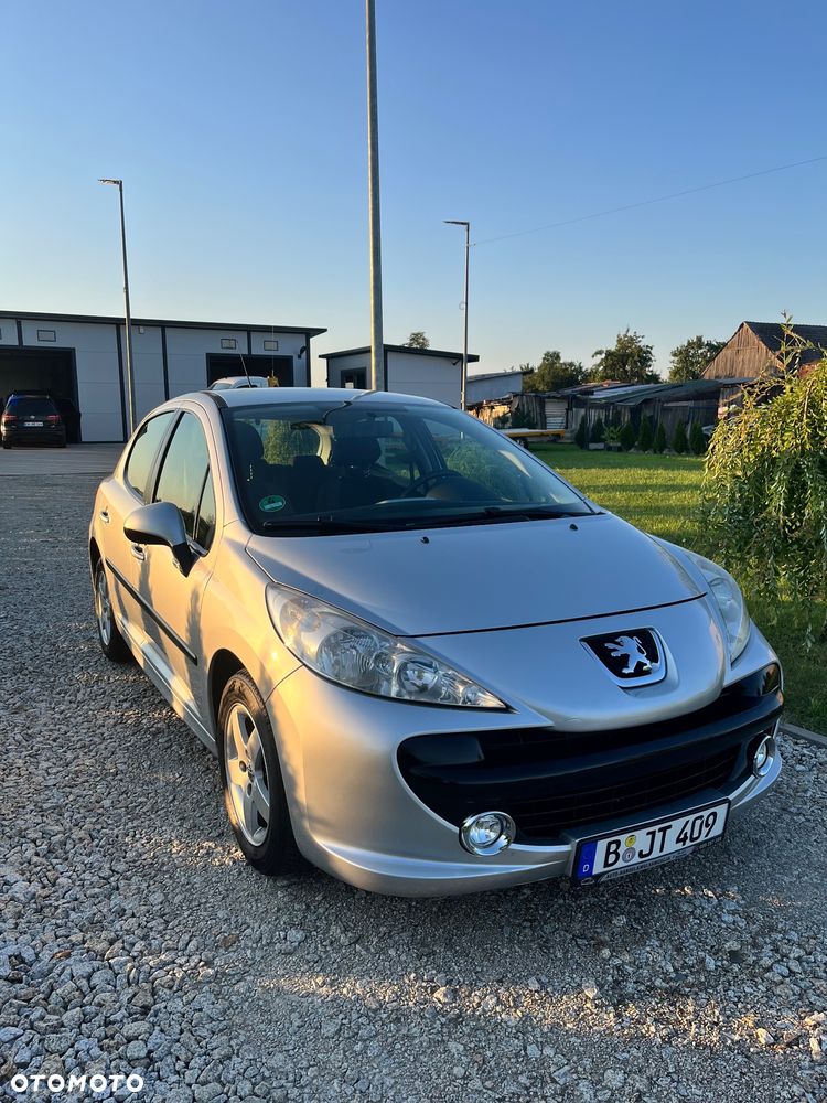 Peugeot 207 75 Urban Move - 1