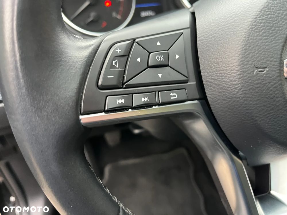 Nissan Qashqai 1.3 DIG-T TEKNA - 15