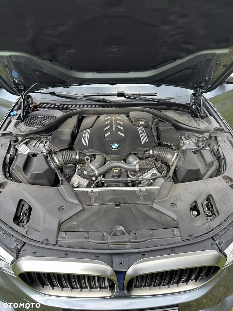 BMW Seria 5 - 21