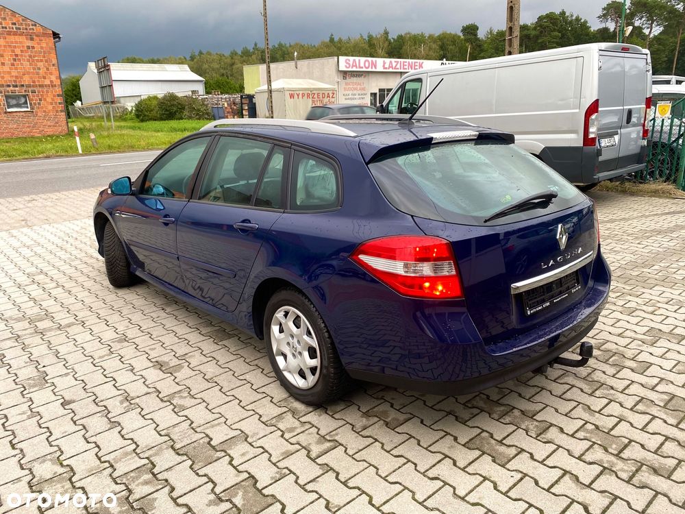 Renault Laguna - 4