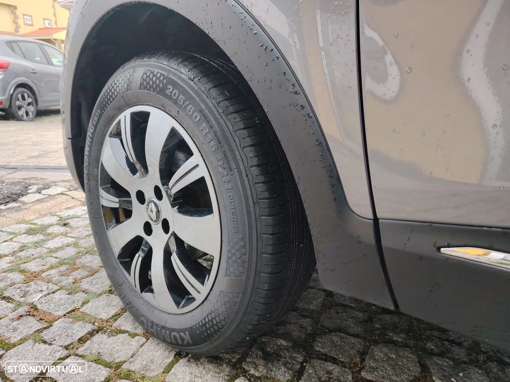 Renault Captur 0.9 TCE Exclusive - 29