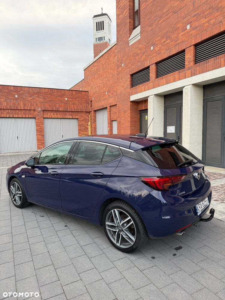 Opel Astra 1.6 T Enjoy S&S - 22