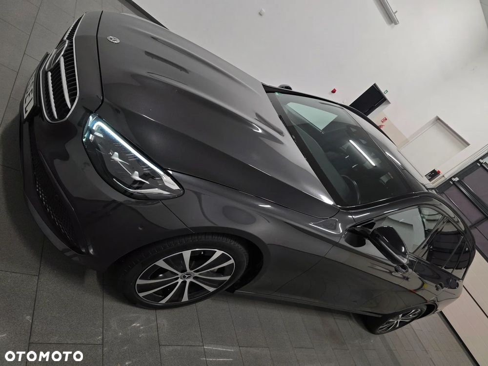 Mercedes-Benz Klasa E 300 de 4-Matic Exclusive - 4