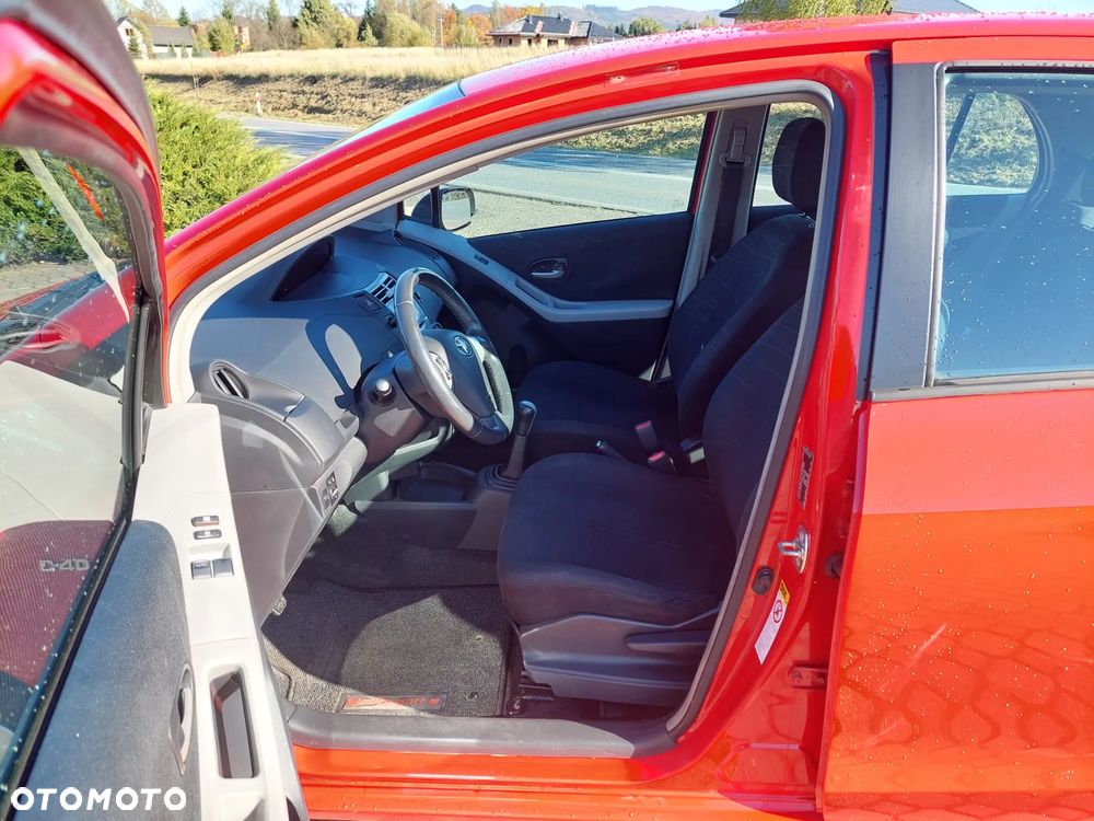 Toyota Yaris 1.4 D-4D Life - 13