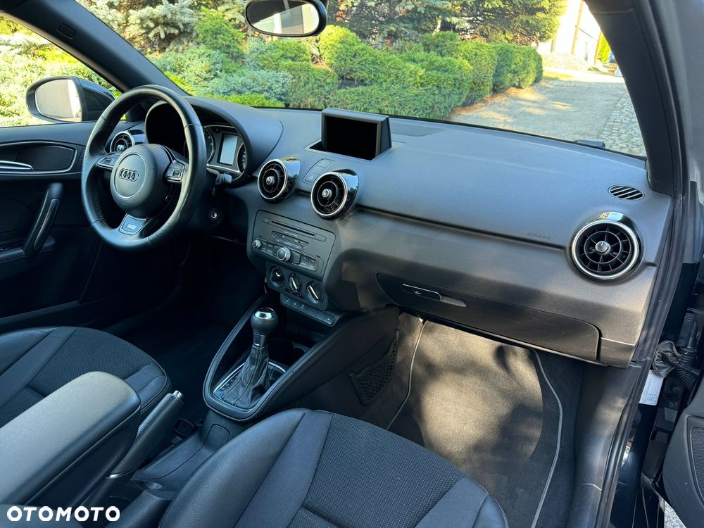 Audi A1 1.4 TFSI S tronic S line edition m S line Sportpaket - 14