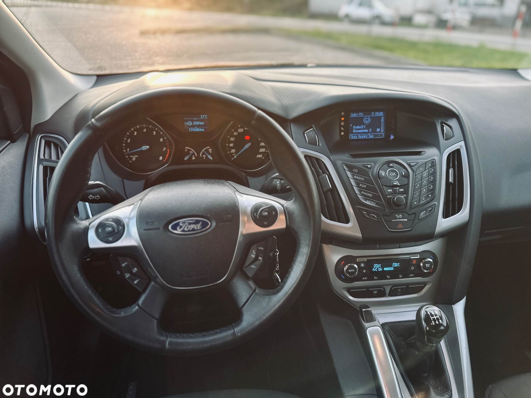 Ford Focus 1.0 EcoBoost 99g Start-Stopp-System Business Edition - 14