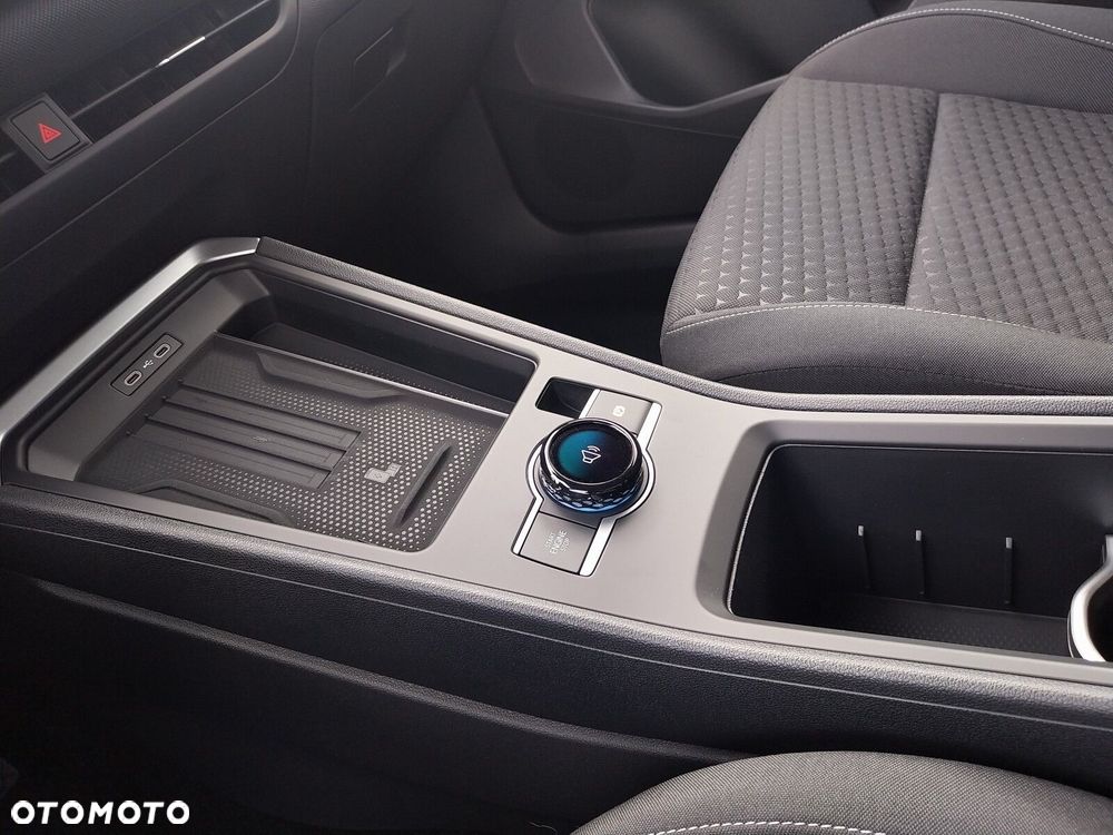 Volkswagen T-Roc - 15