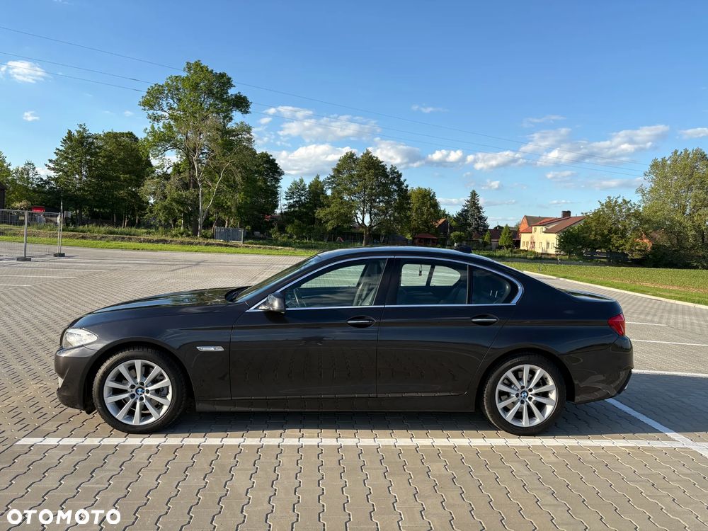 BMW Seria 5 520d - 7