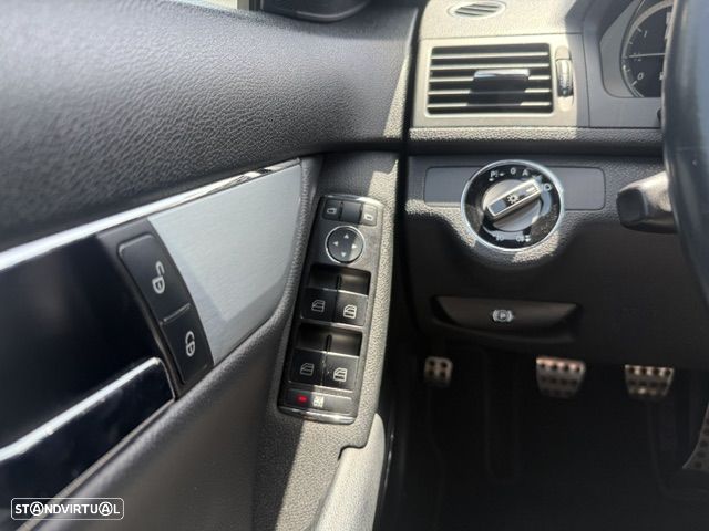 Mercedes-Benz C 250 - 22