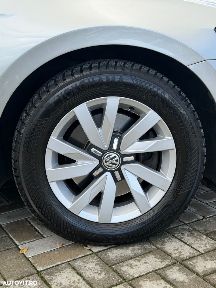 Volkswagen Passat 2.0 TDI DSG Comfortline - 17