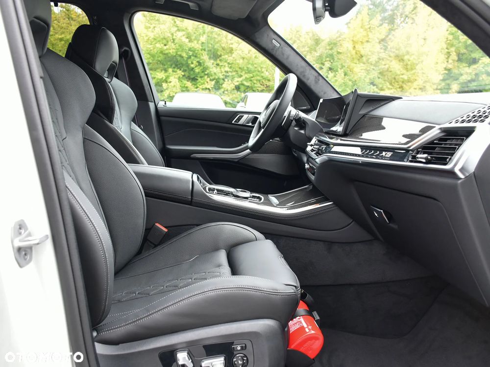 BMW X5 xDrive40i sport - 4