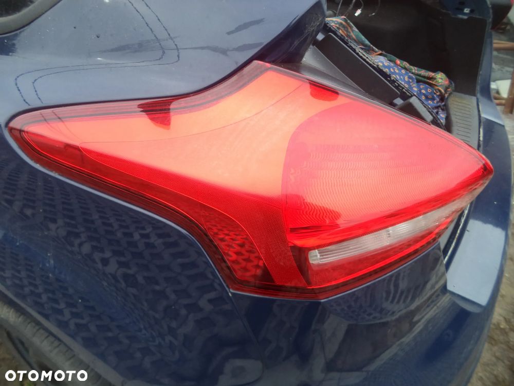 Lampa lewa tylna Ford Focus MK3 lift HB - 1