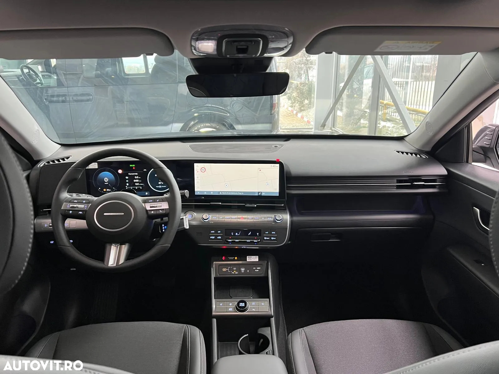 Hyundai KONA - 8