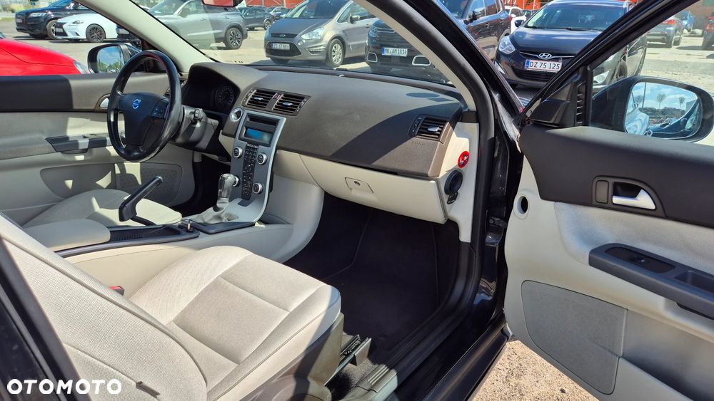 Volvo C30 D2 DRIVe Kinetic - 8