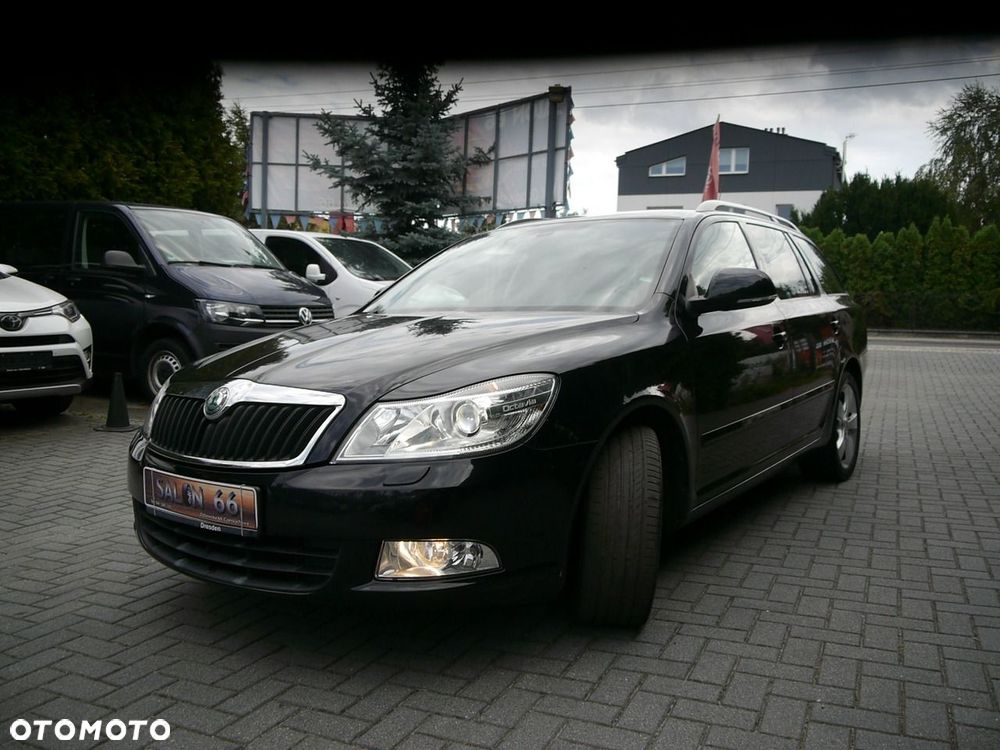 Skoda Octavia 1.8 TSI Laurin & Klement - 8