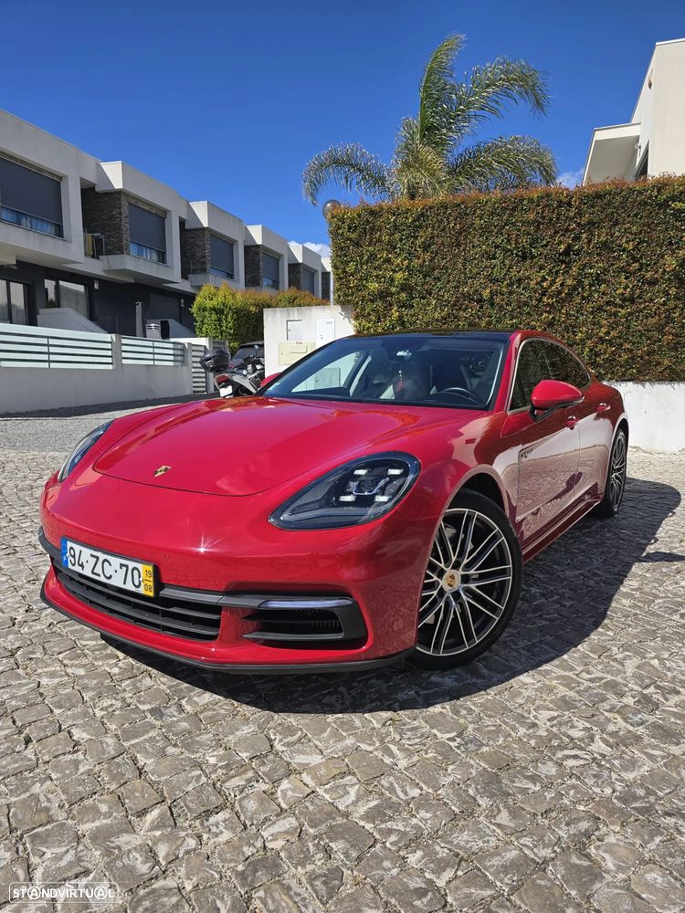 Porsche Panamera 4 E-Hybrid - 14