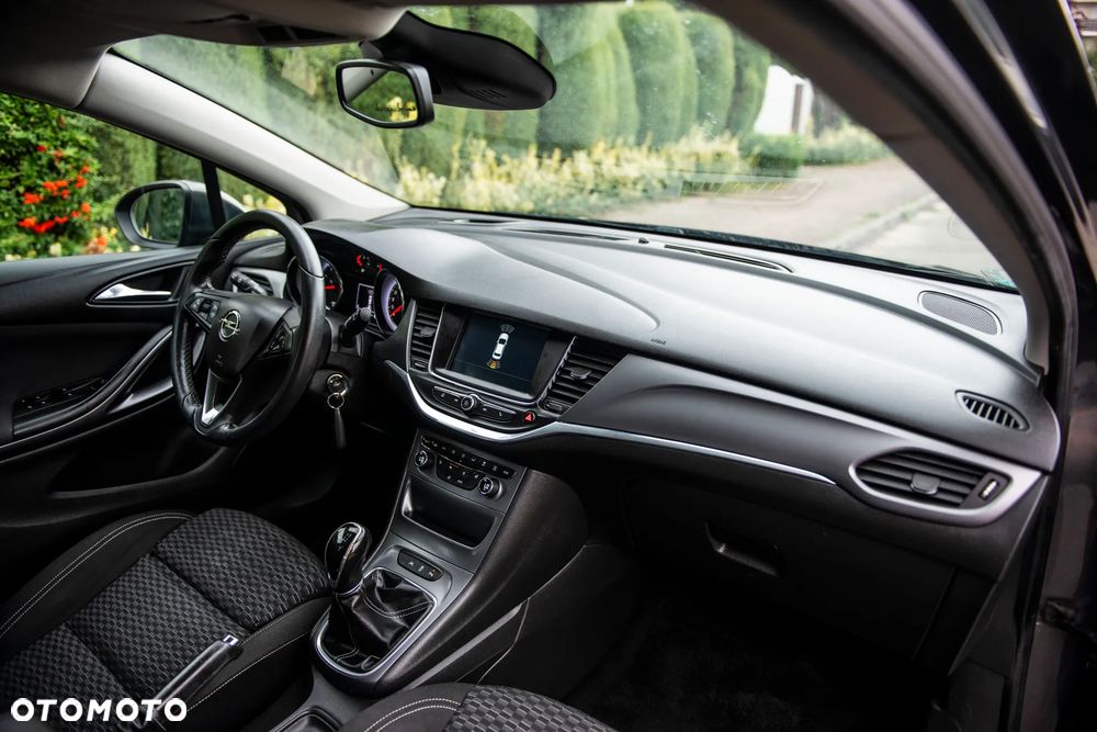 Opel Astra 1.4 Turbo Edition - 36